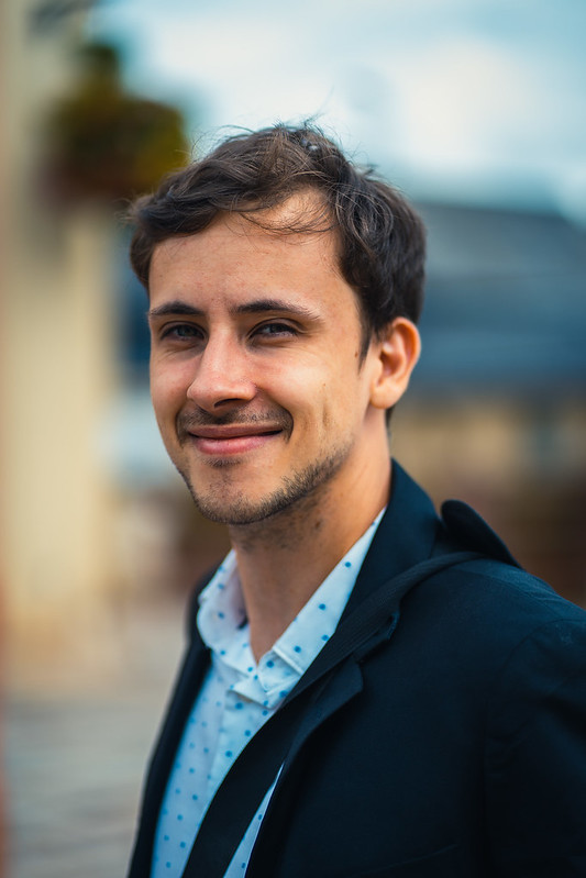 Лукас Наварро