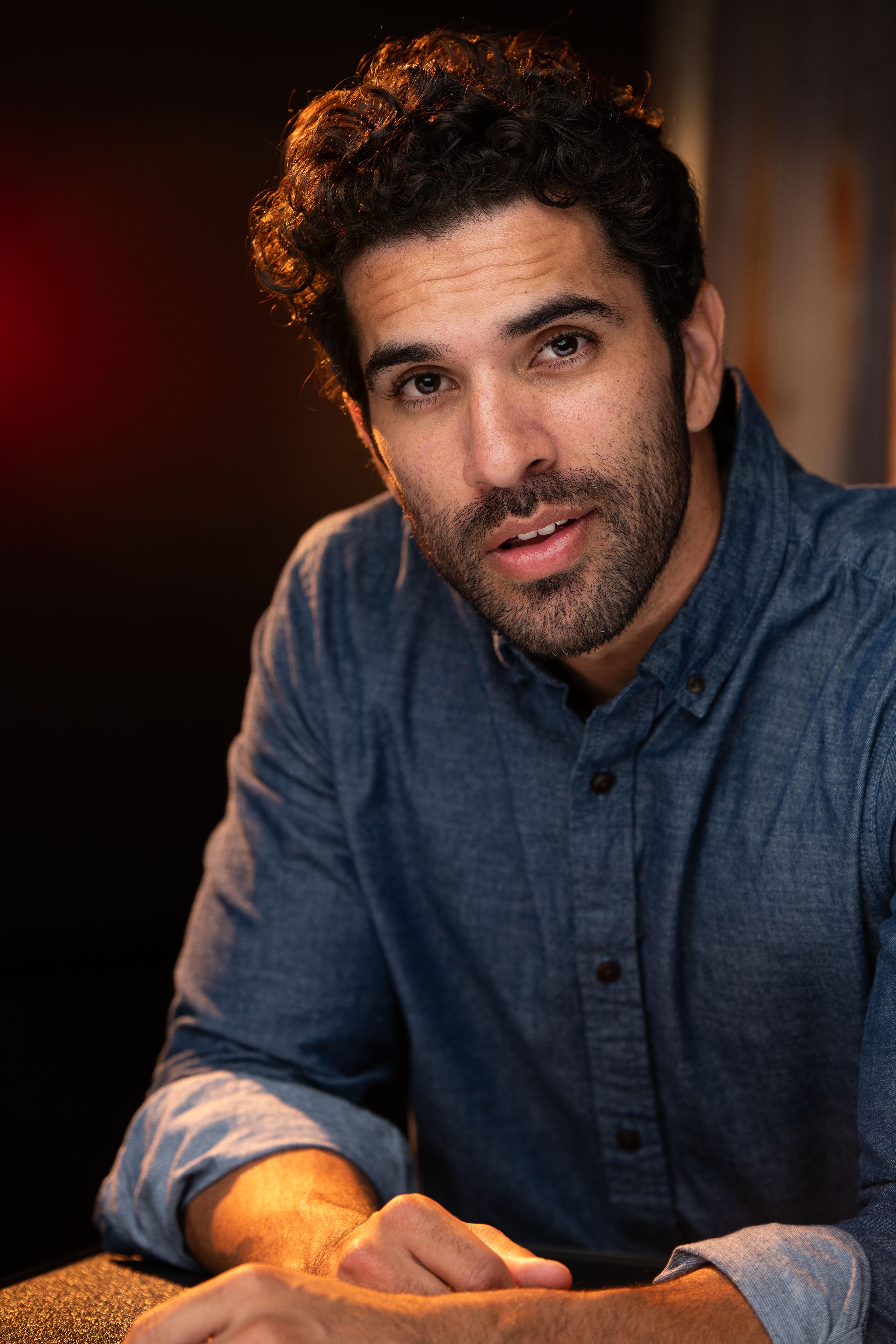 Дилан Сантос