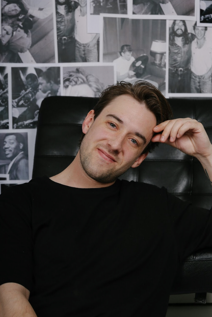 Ши   Джонстон