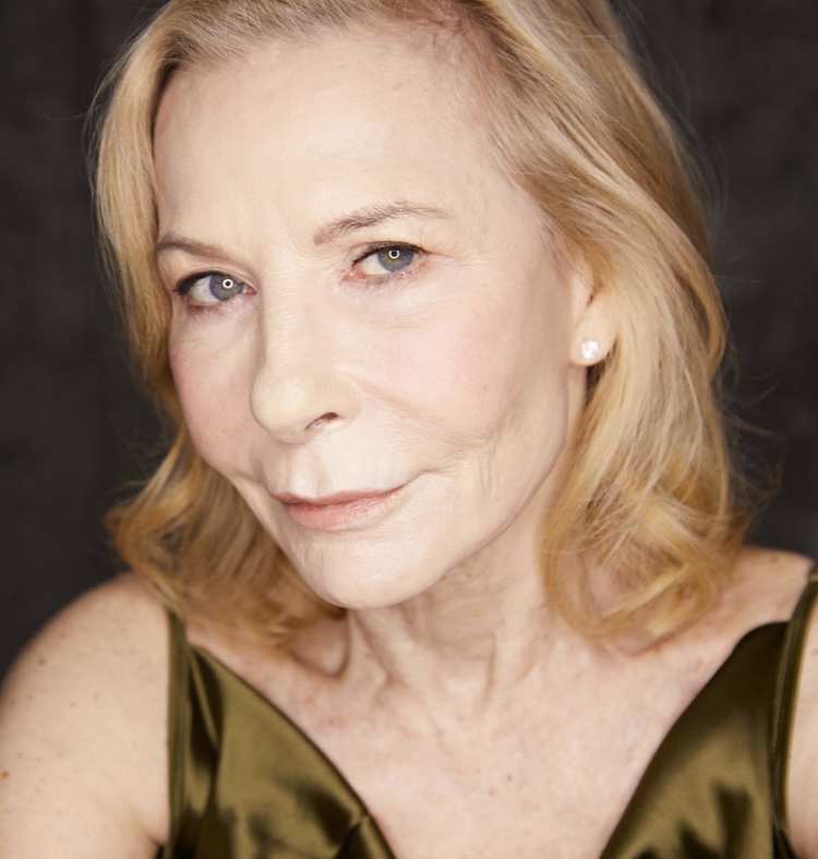 Люси Кэрролл