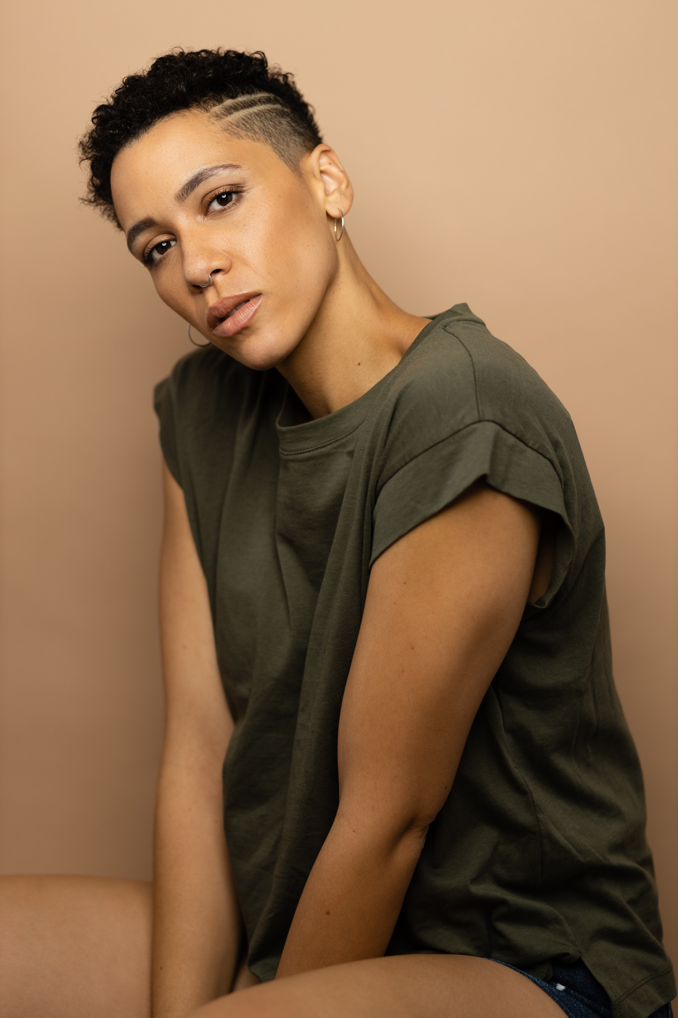 Сарин Моне Вест