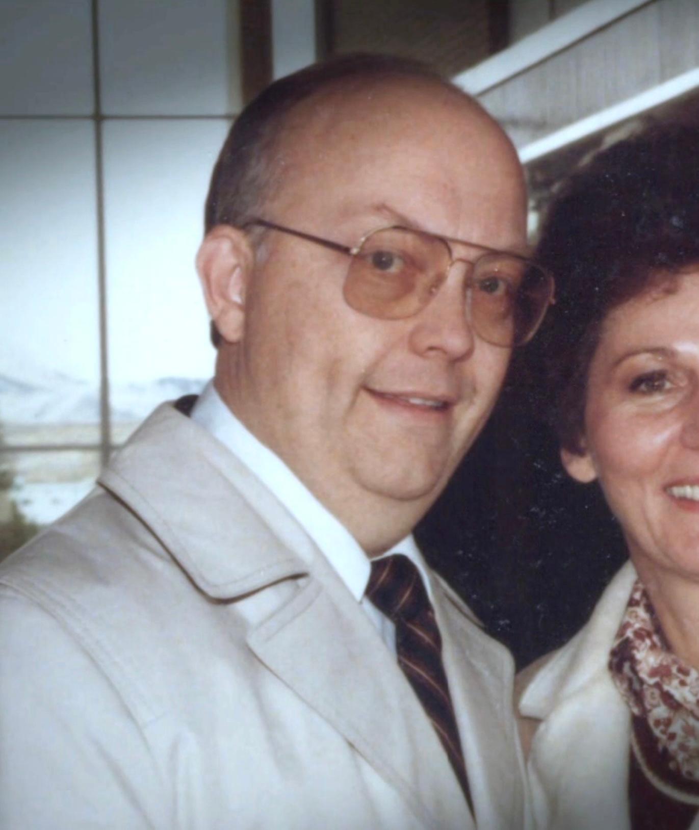 Боб Броберг