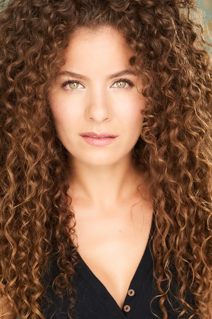 Аманда Тройизи