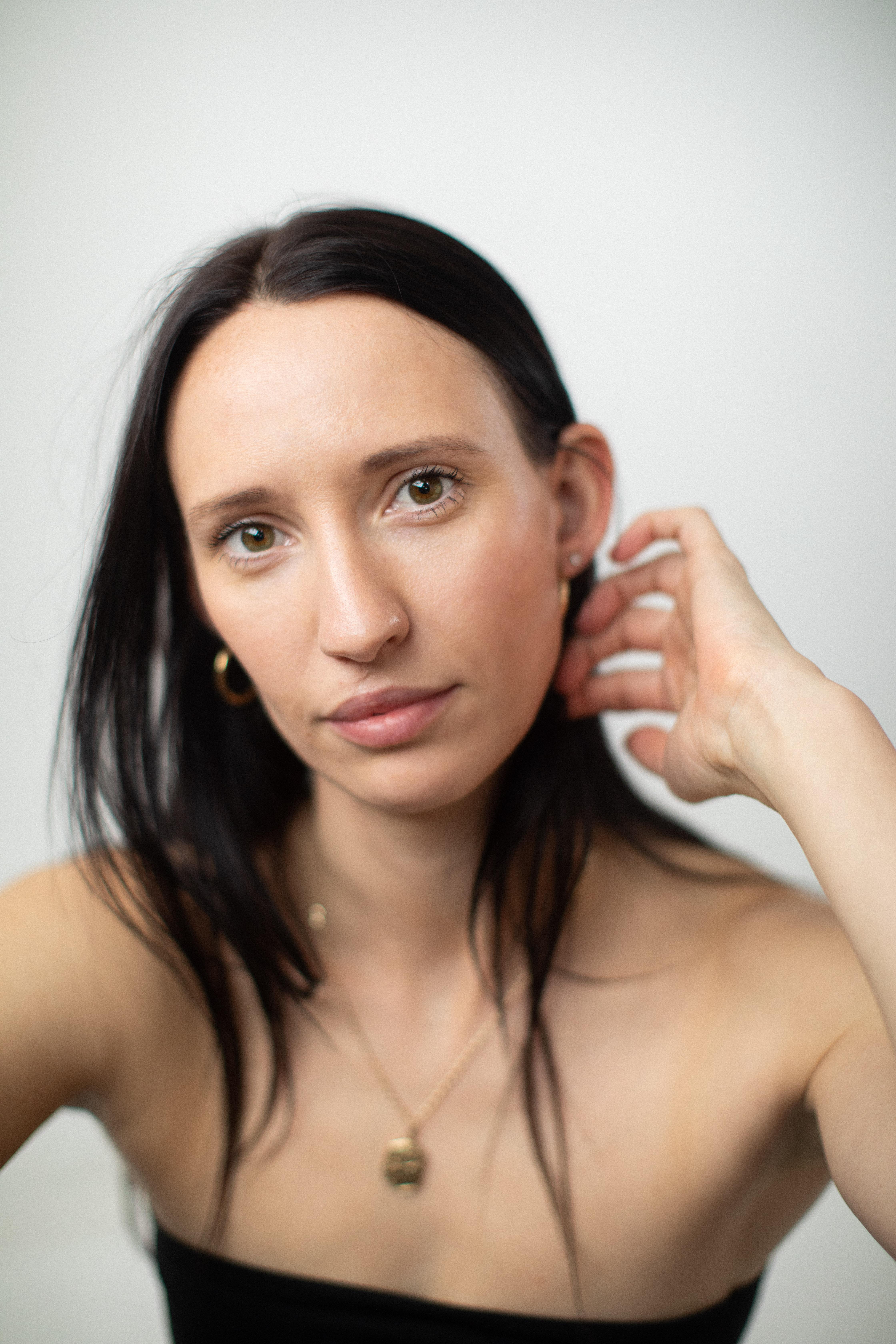 Эмили Стотт