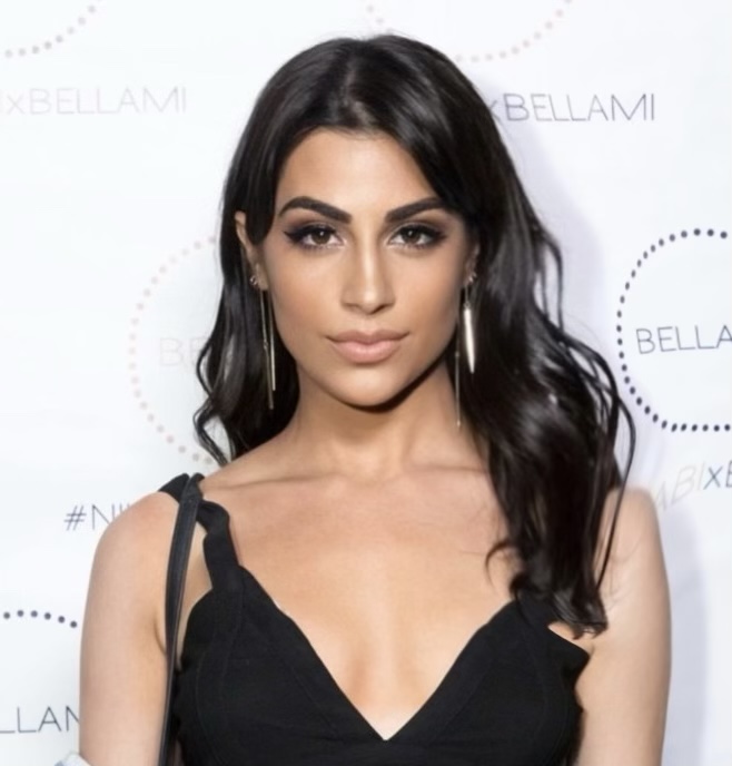 Алессандра Лорен