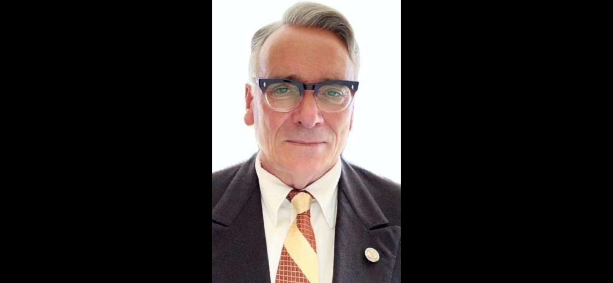 Джеймс Кэсселлс