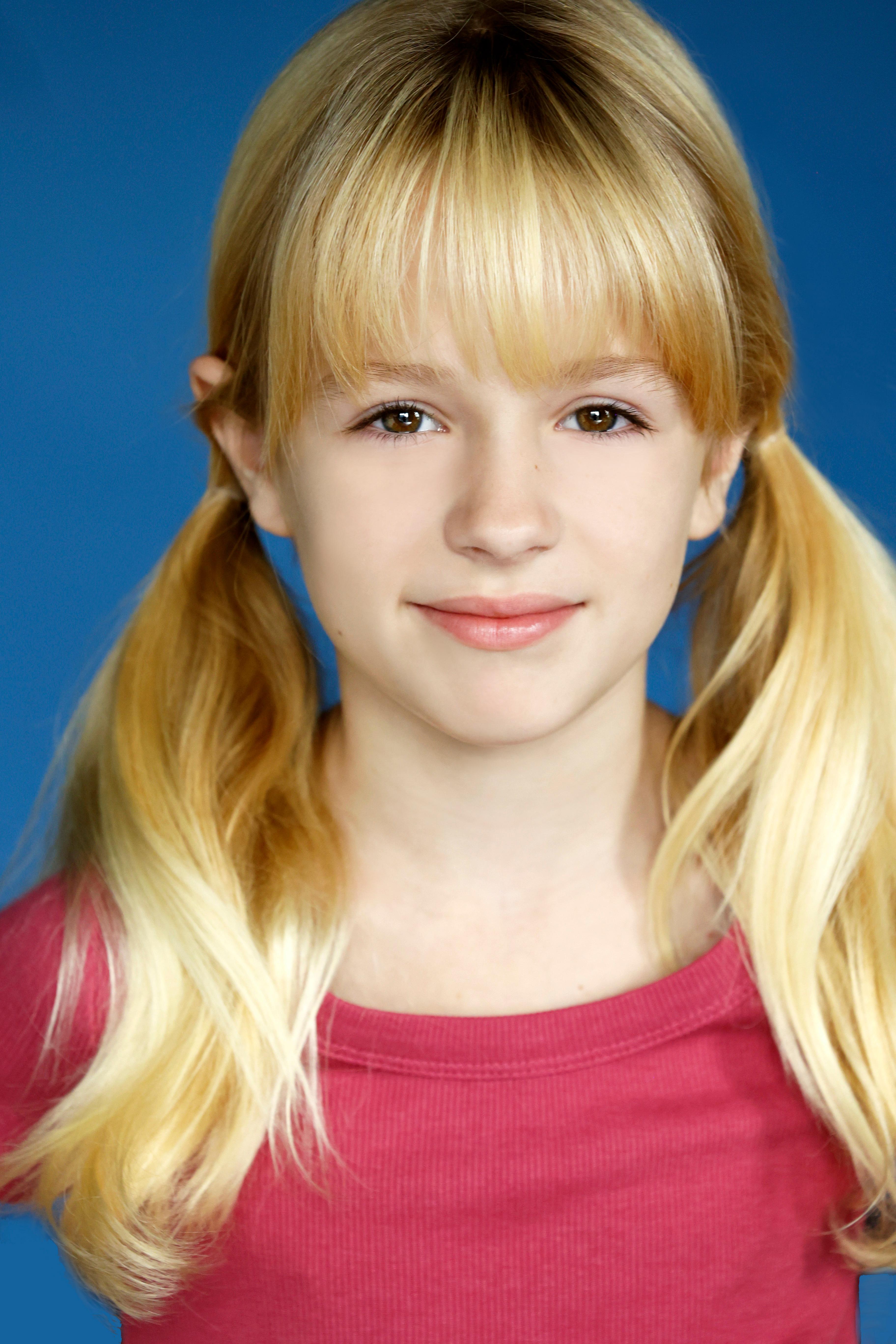 Пенелопа Лоу