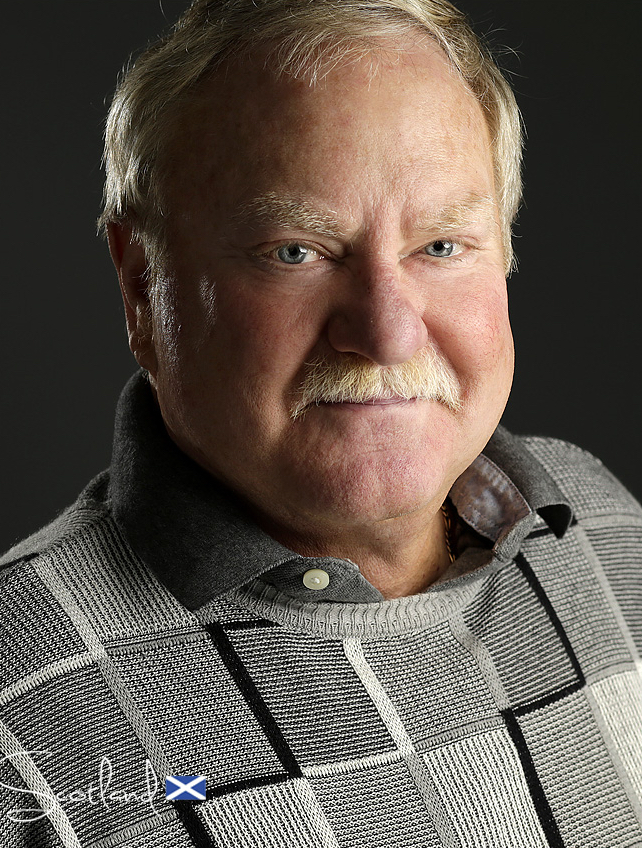 Картер Боим