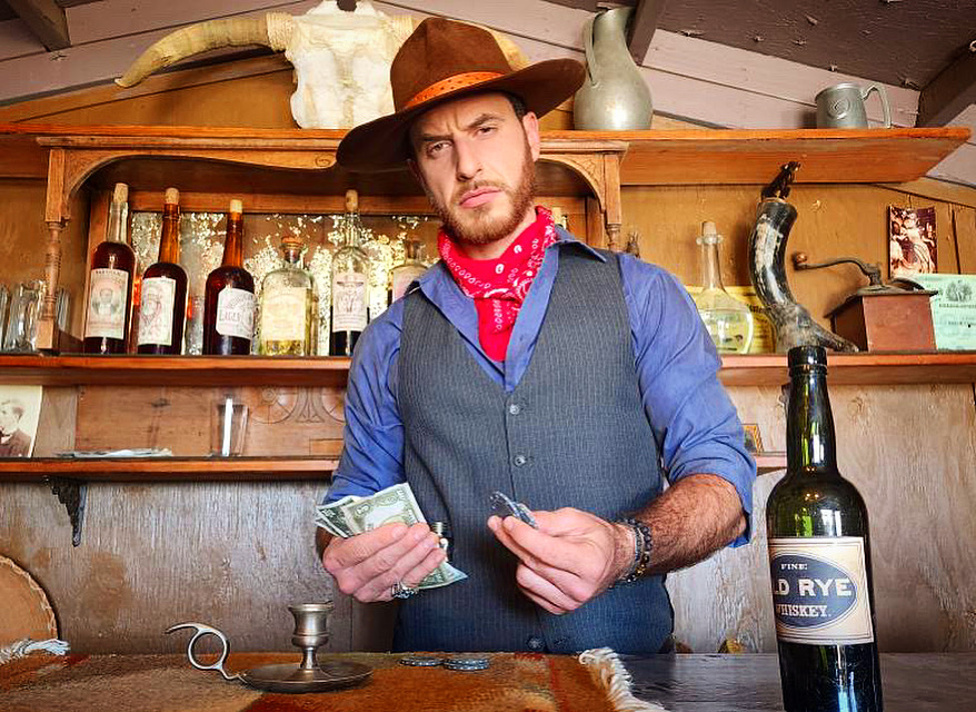 Рассел Донахью