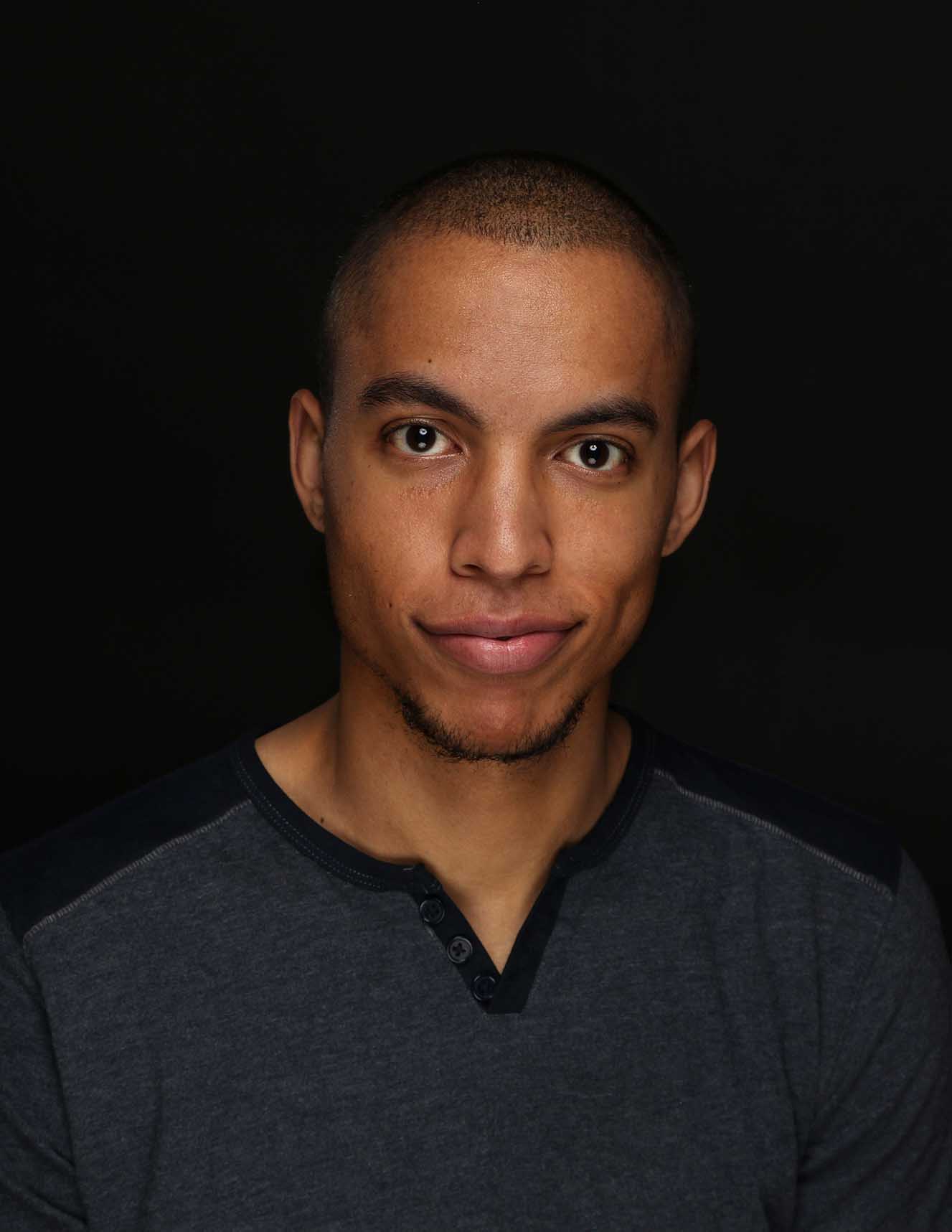 Захари Артур