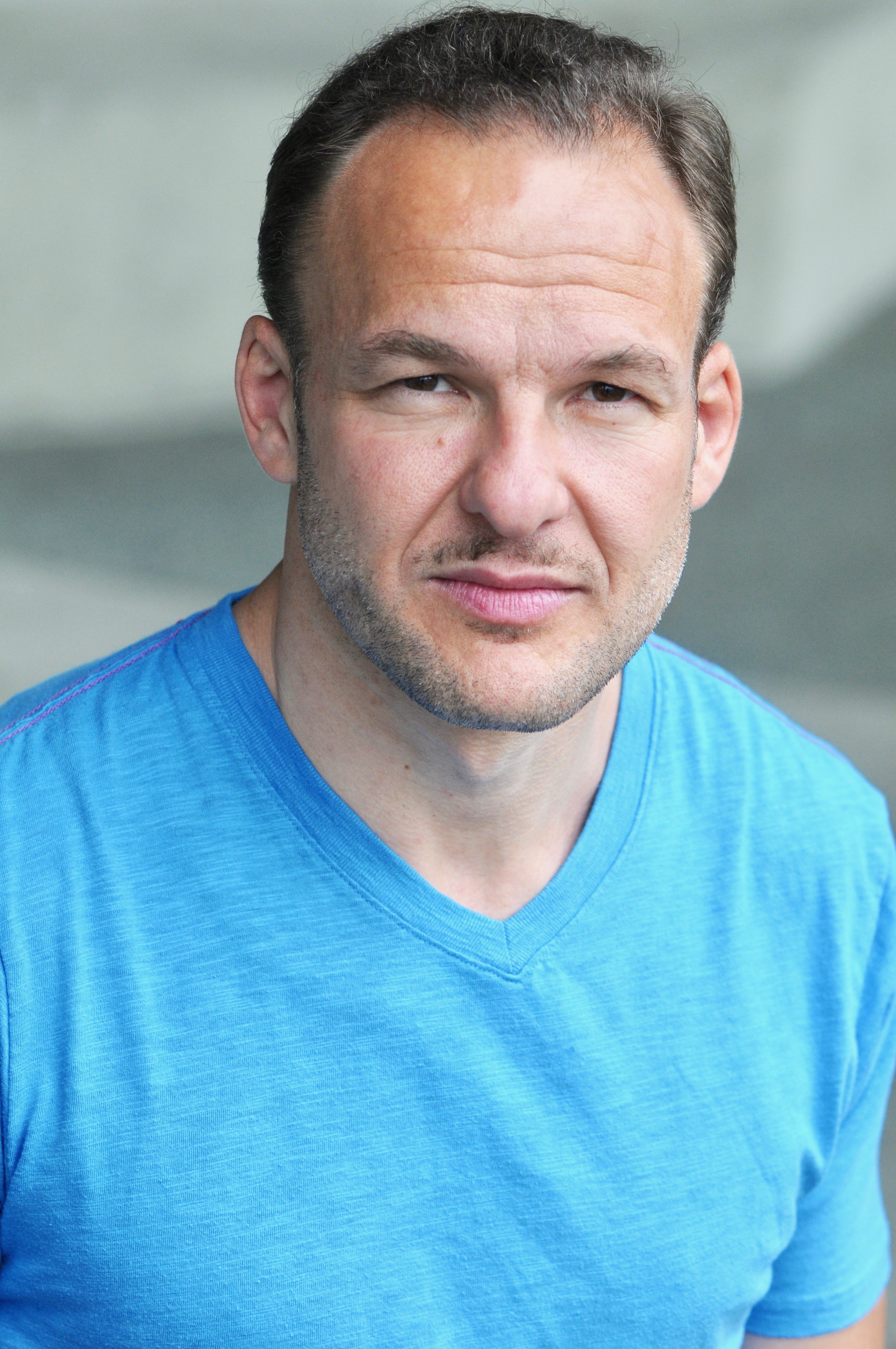 Альфредо Таварес