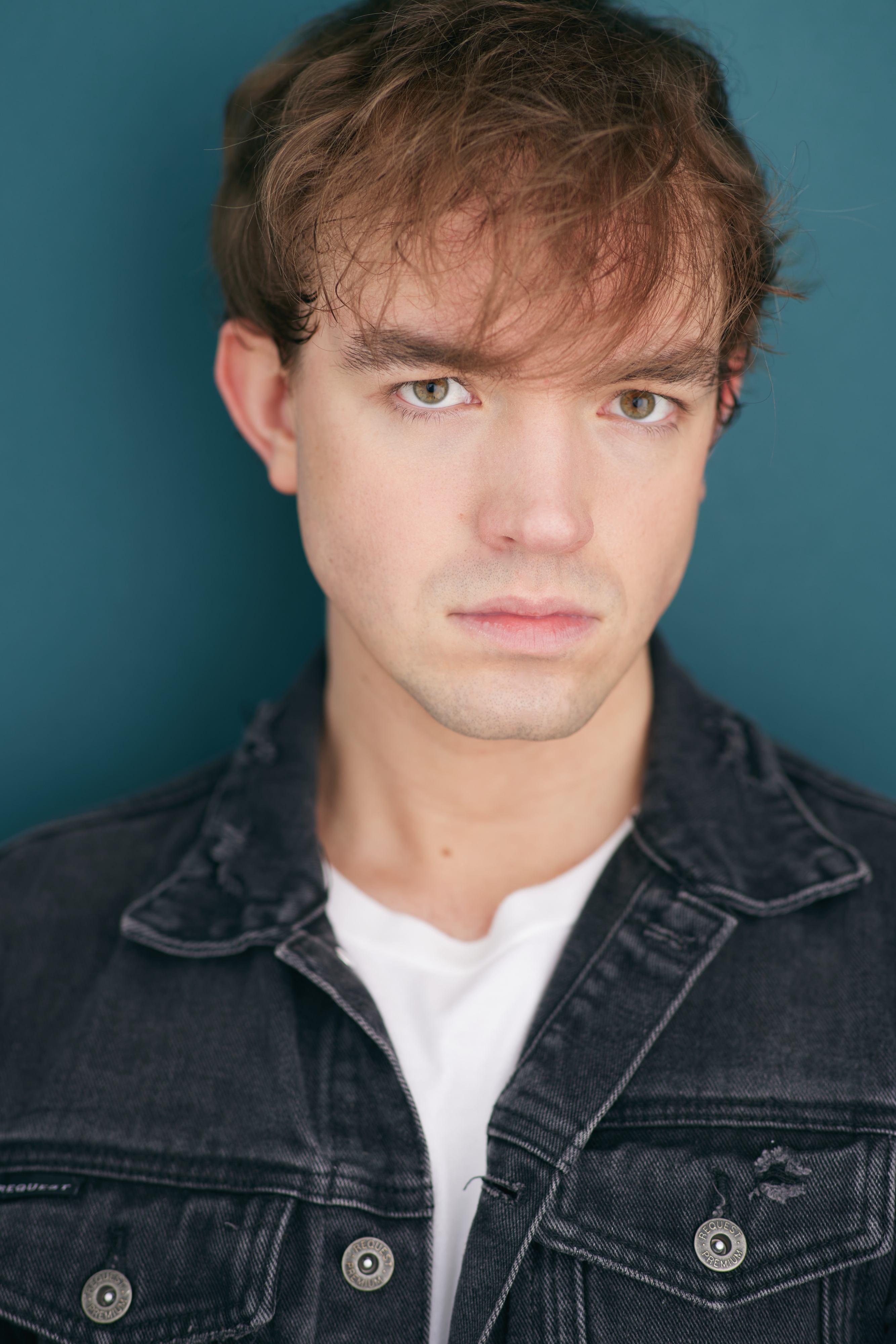 Дастин Николс