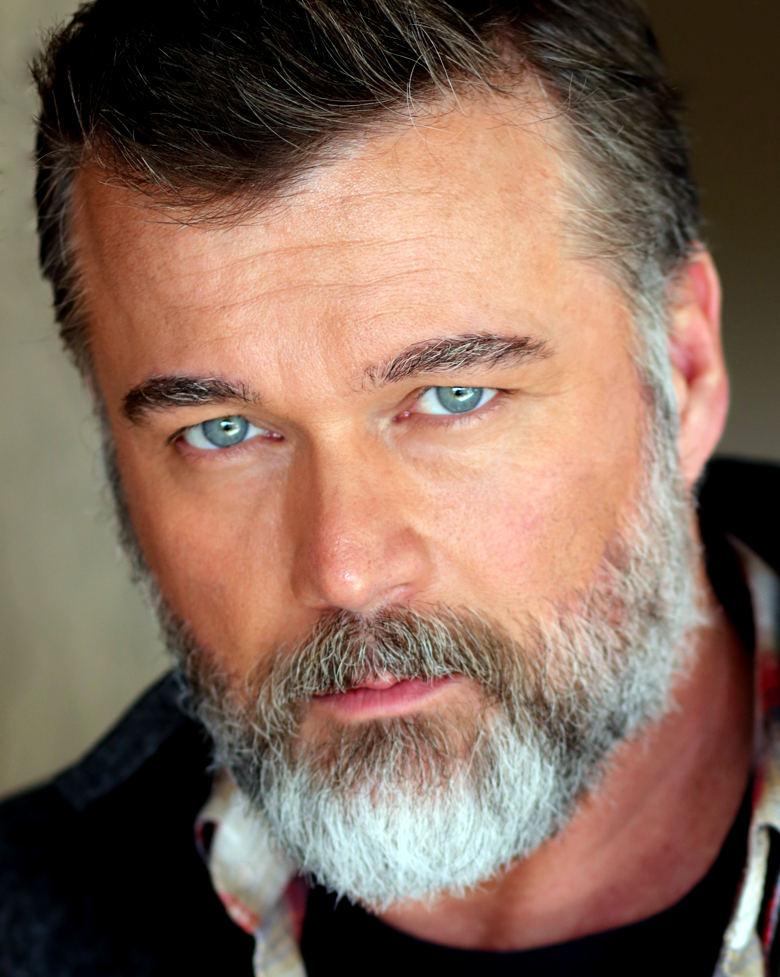 Барден Ревелл IV