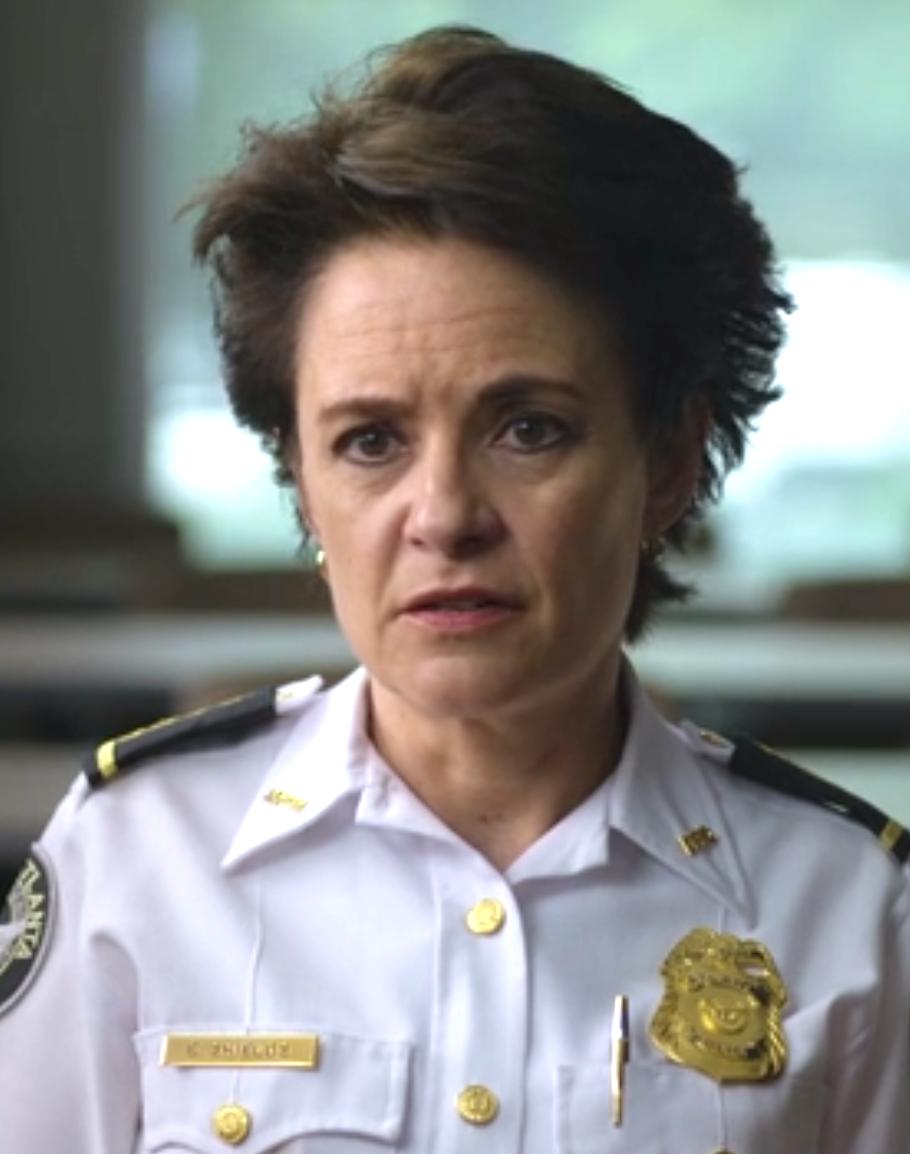 Эрика Шилдс