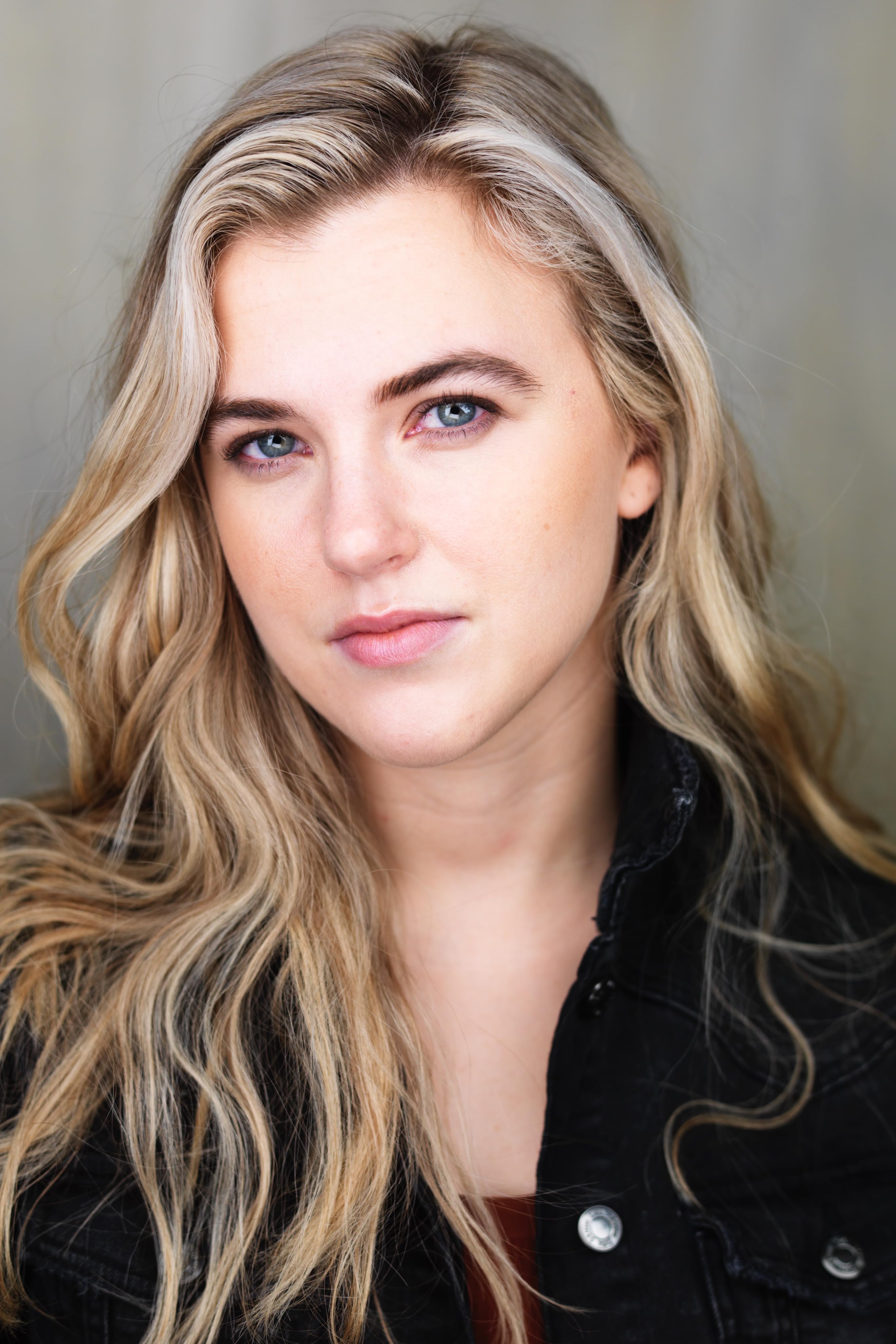 Мэдди Смолл