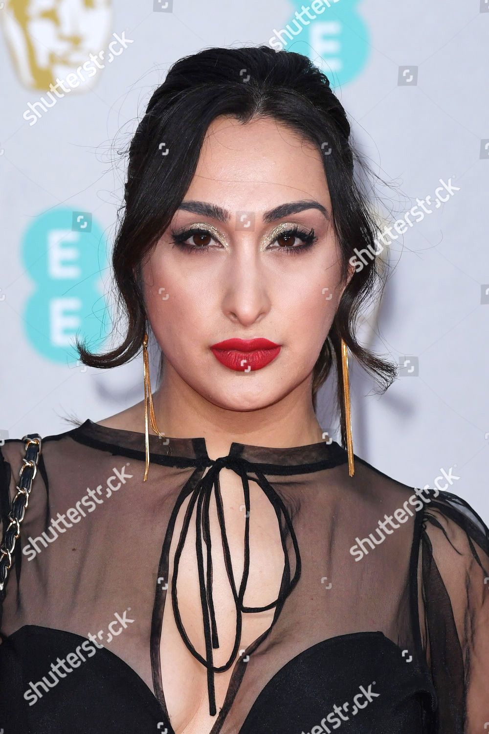 Саския Чана