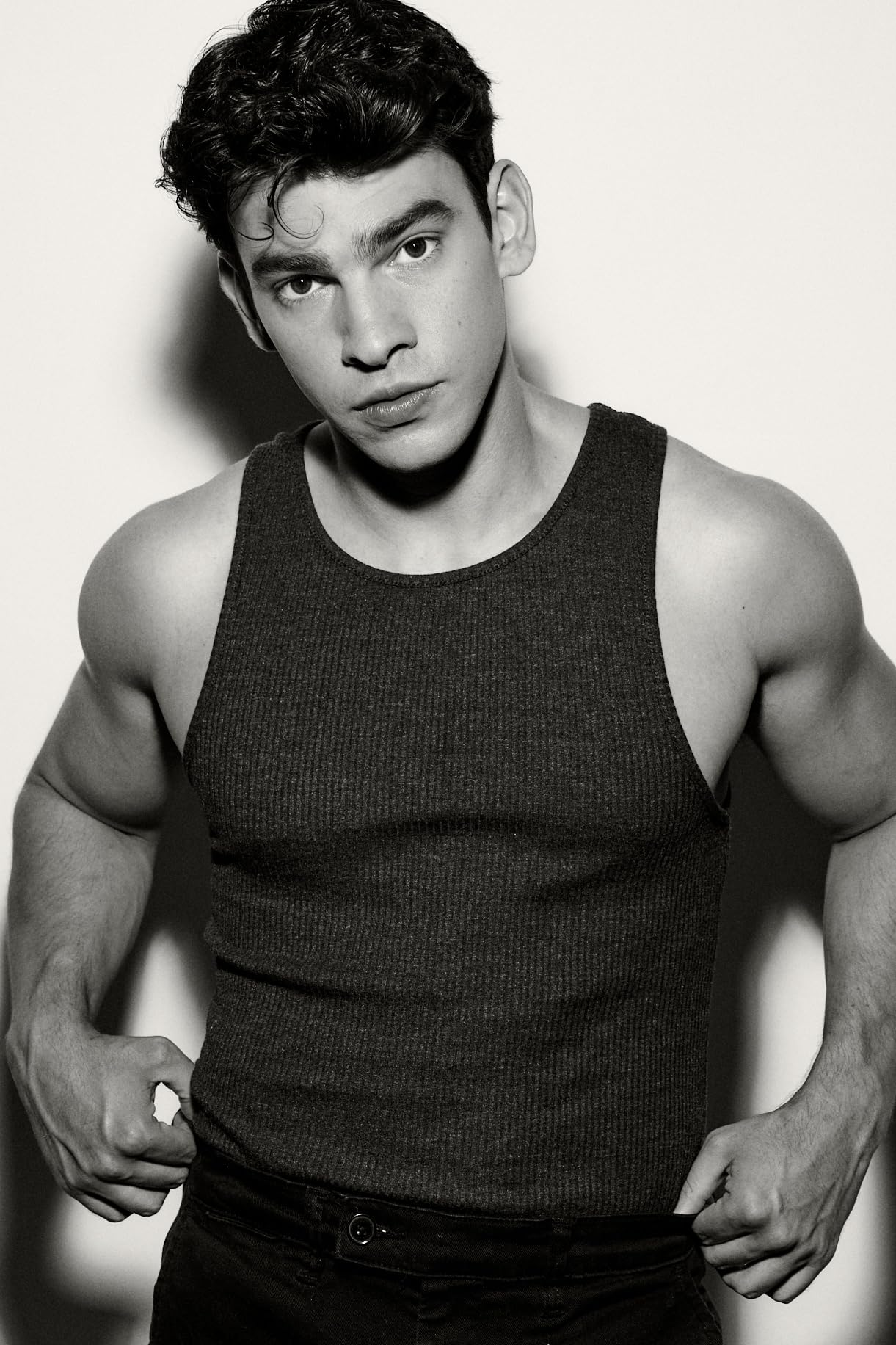 Энтони Нотариле