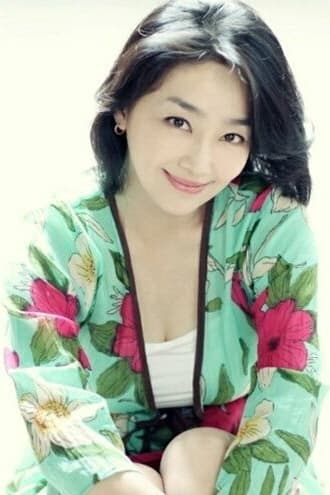 Yeon Su Lee