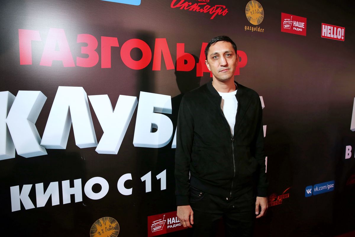 Выше премьера