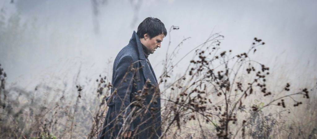 Рецензия на «Карамору» – сериал Данилы Козловского про альтернативную Россию прошлого, которой управляют вампиры