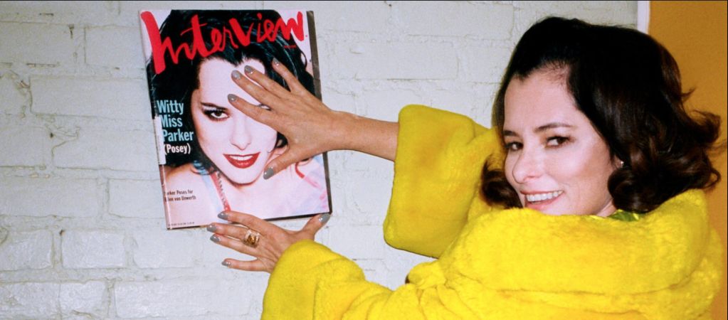 Кокетка, инди-королева 1990-х, любительница поговорить о моде и собаках — 8 причин полюбить Паркер Поузи