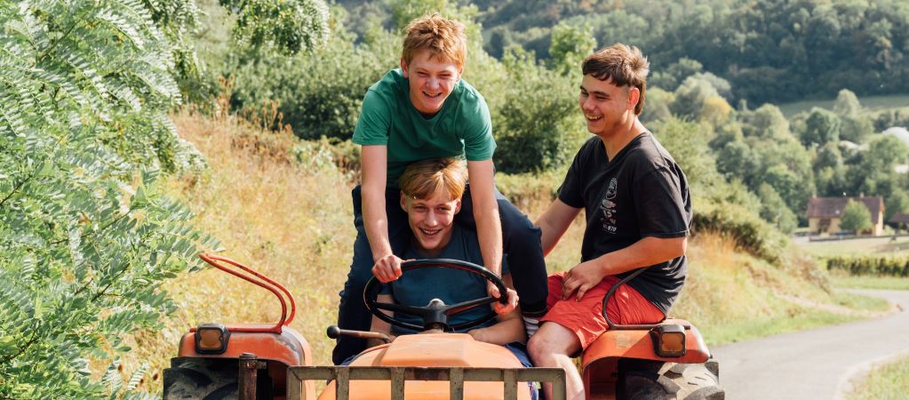 Рецензия на фильм «Святая корова»: французские подростки взрослеют на сыроварнях