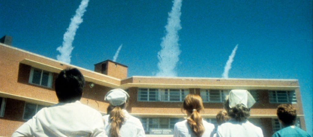  Что посмотреть? Владимир Ростовский советует «На следующий день» — реалистичный триллер о ядерной войне 