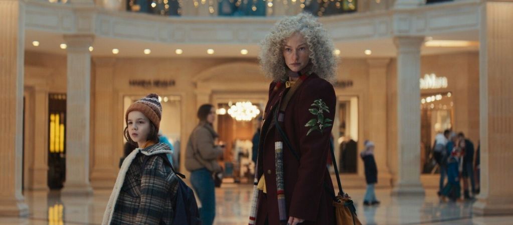 Милые кости: рецензия на фэнтезийный фильм «Яга на нашу голову»