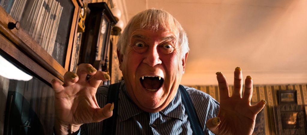 Рецензия на 3-й сезон сериала «Вампиры средней полосы»: обескровленные и обеззубленные