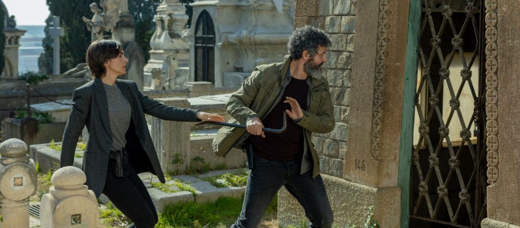 Путешествие по опасной, но красивой Барселоне: рецензия на сериал «Город теней»