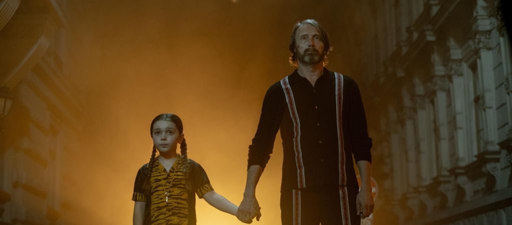 Рецензия на хоррор «Поймать монстра»: Мадс Миккельсен ловит чудищ под кроватью