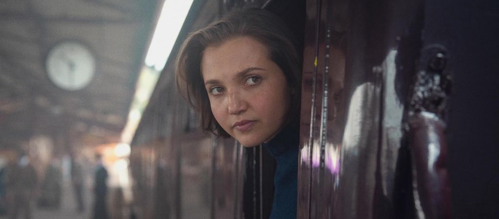 Рецензия на мини-сериал «Семь циферблатов Агаты Кристи»: чем разочаровывает новый детектив Netflix?