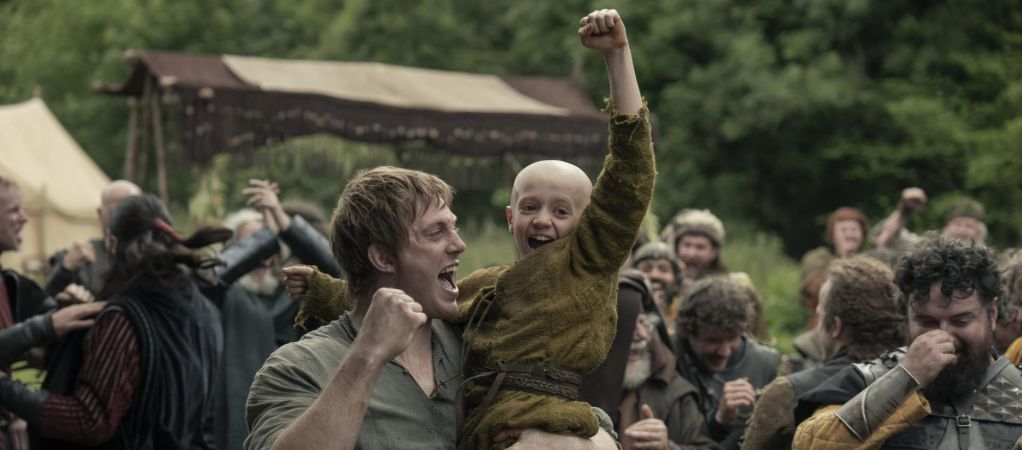 У Вестероса есть чувство юмора: какими вышли первые эпизоды сериала «Рыцарь Семи Королевств»?