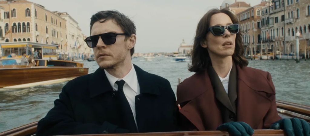 Рецензия на сериал «Красота»: Райан Мерфи играет в «Субстанцию»