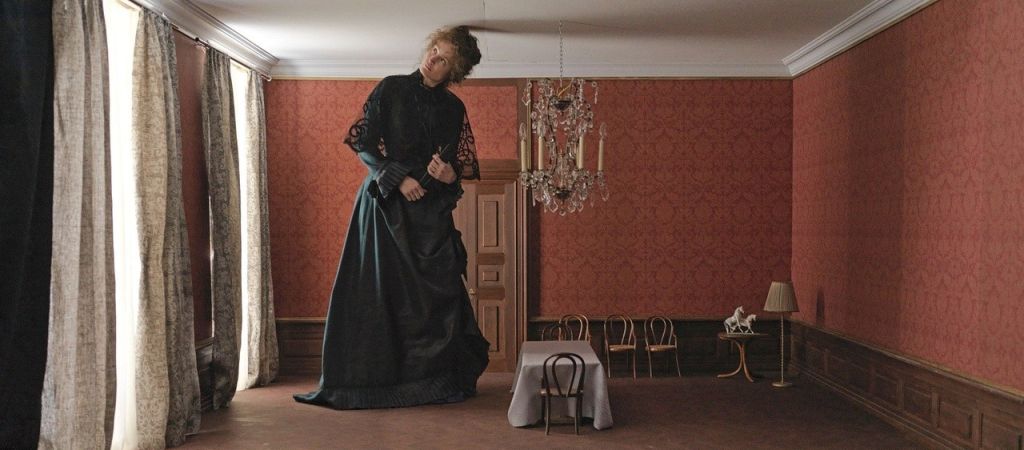 Рецензия на фильм «Корсаж» — остроумный антибайопик императрицы австрийской Сисси