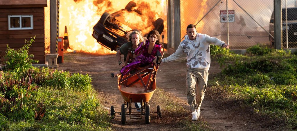 От «Балбесов» до «Энолы Холмс»: приключенческие фильмы для тех, кому скучно сидеть дома