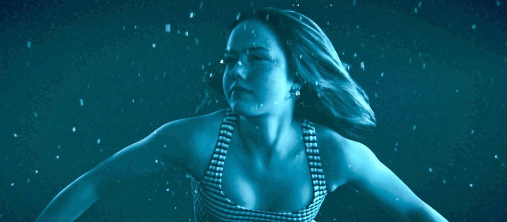 Берегись бассейна-убийцы: рецензия на фильм ужасов «Проклятые воды»