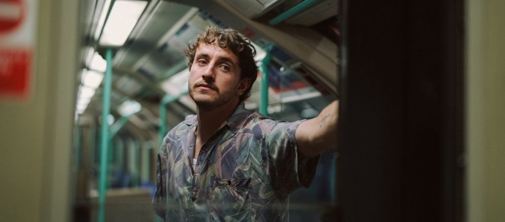 Рецензия на фильм «Мы все чужие» — драму об одиночестве в большом городе