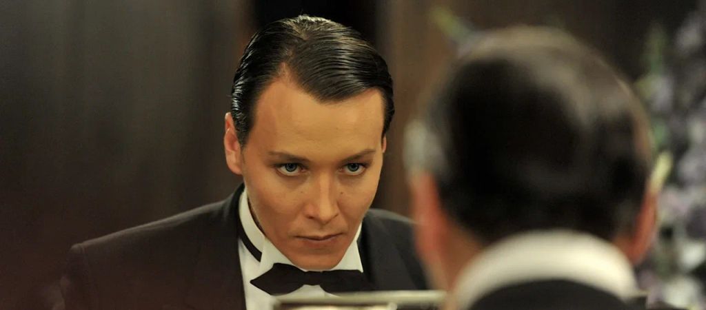 Секс-символы не умирают: рецензия на фильм «Немая жизнь»