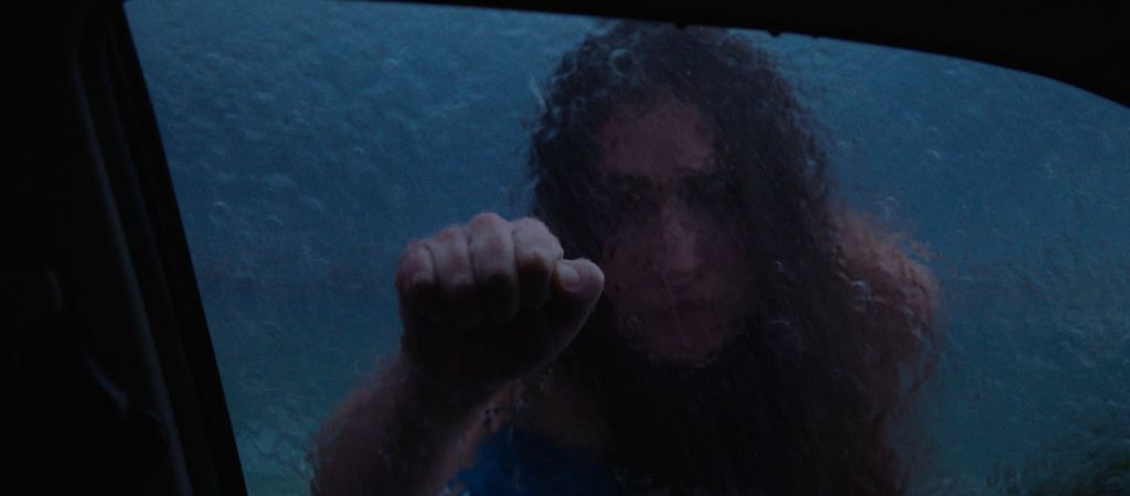 Мир ловил меня, но не поймал: рецензия на хоррор «Ты никогда меня не найдёшь»