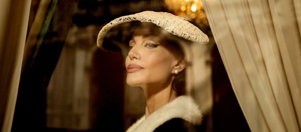 Венеция-2024: рецензия на фильм «Мария» — Анджелина Джоли проживает последние дни Каллас