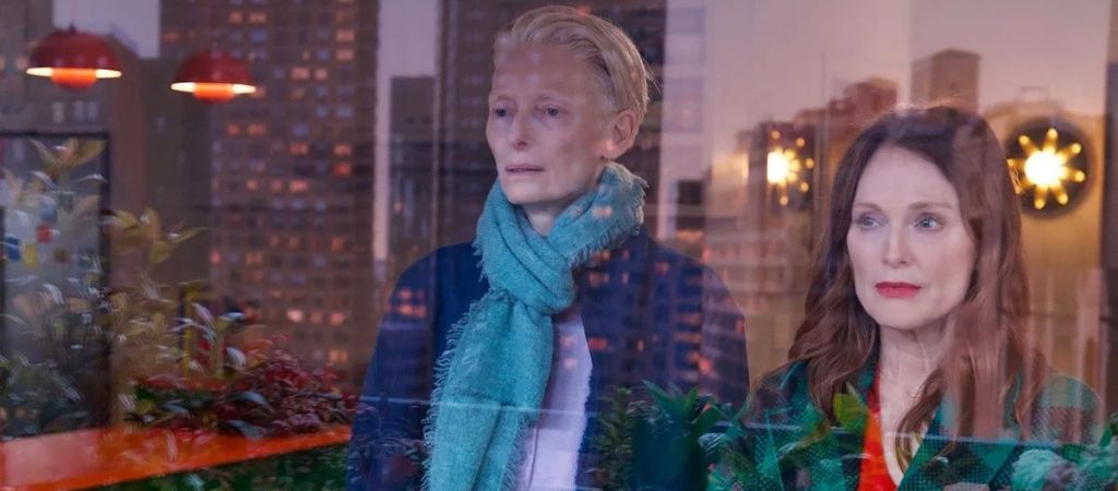  Венеция-2024: рецензия на фильм «Комната по соседству» — прививка от бессмертия от Педро Альмодовара