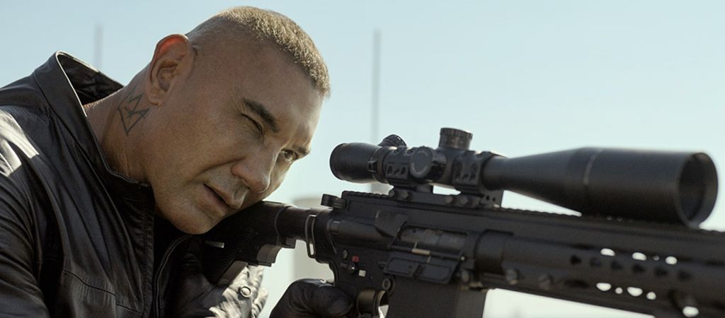 Дэйв Батиста против всех: рецензия на фильм «Игра киллера»