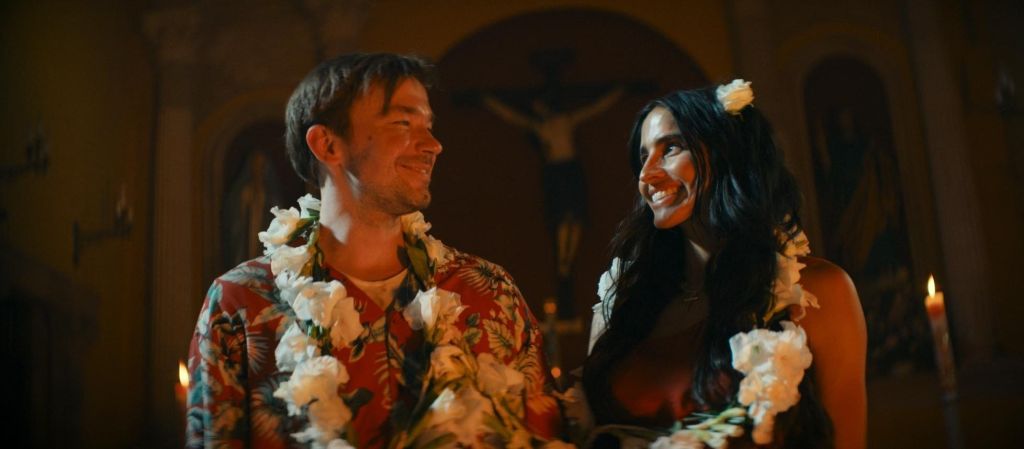 Рецензия на экшен-комедию «Василий» с Александром Петровым: у нас есть «Эмилия Перес» дома!