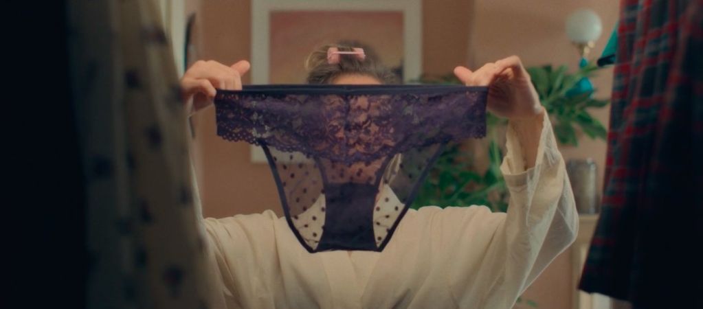 «Бриджит Джонс: Без ума от мальчишки»: чем фильм отличается от книги?