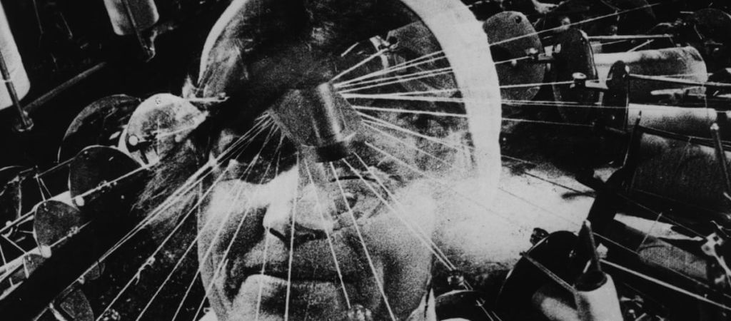 Простые движения: «Человек с киноаппаратом» – ода скорости и ритмам большого города 