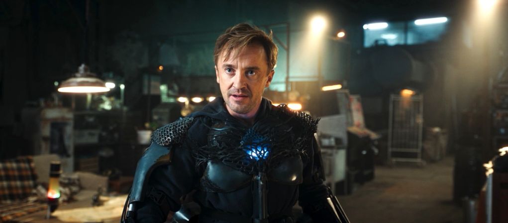 Драко Малфой в мире киберпанка: рецензия на научно-фантастический фильм «Альтер»