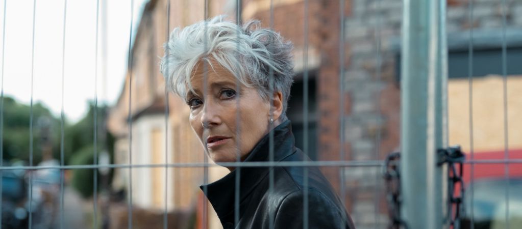 Рецензия на сериал «Вниз по кладбищенской дороге» — невнятного наследника «Медленных лошадей»