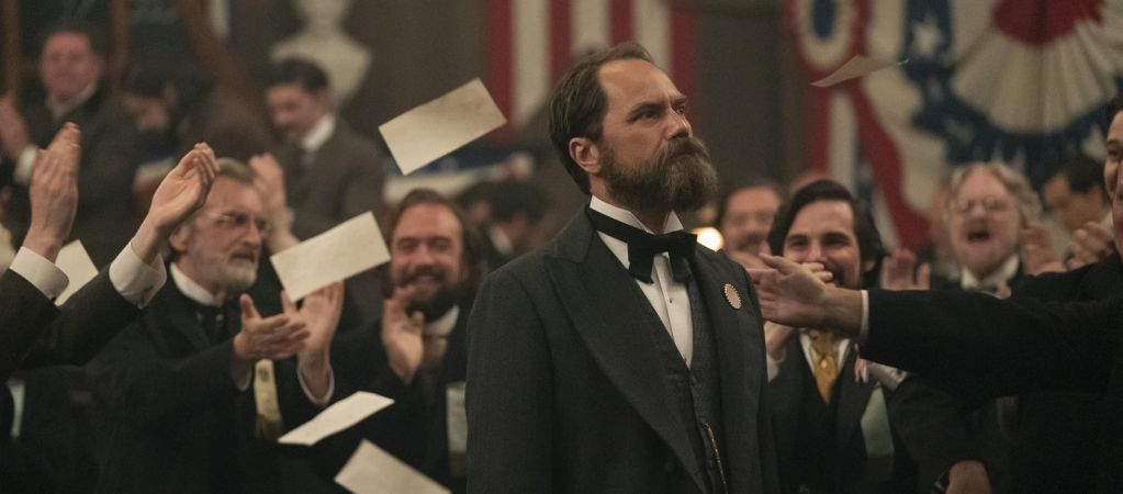 Рецензия на мини-сериал «Смерть от молнии» — исторический байопик с Мэттью МакФэдиеном