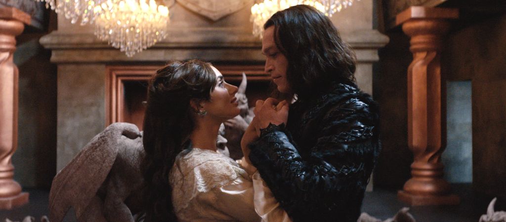 Вампиры, монстры и прочие фантастические твари: почему 2025-й — год возрождения готики? 